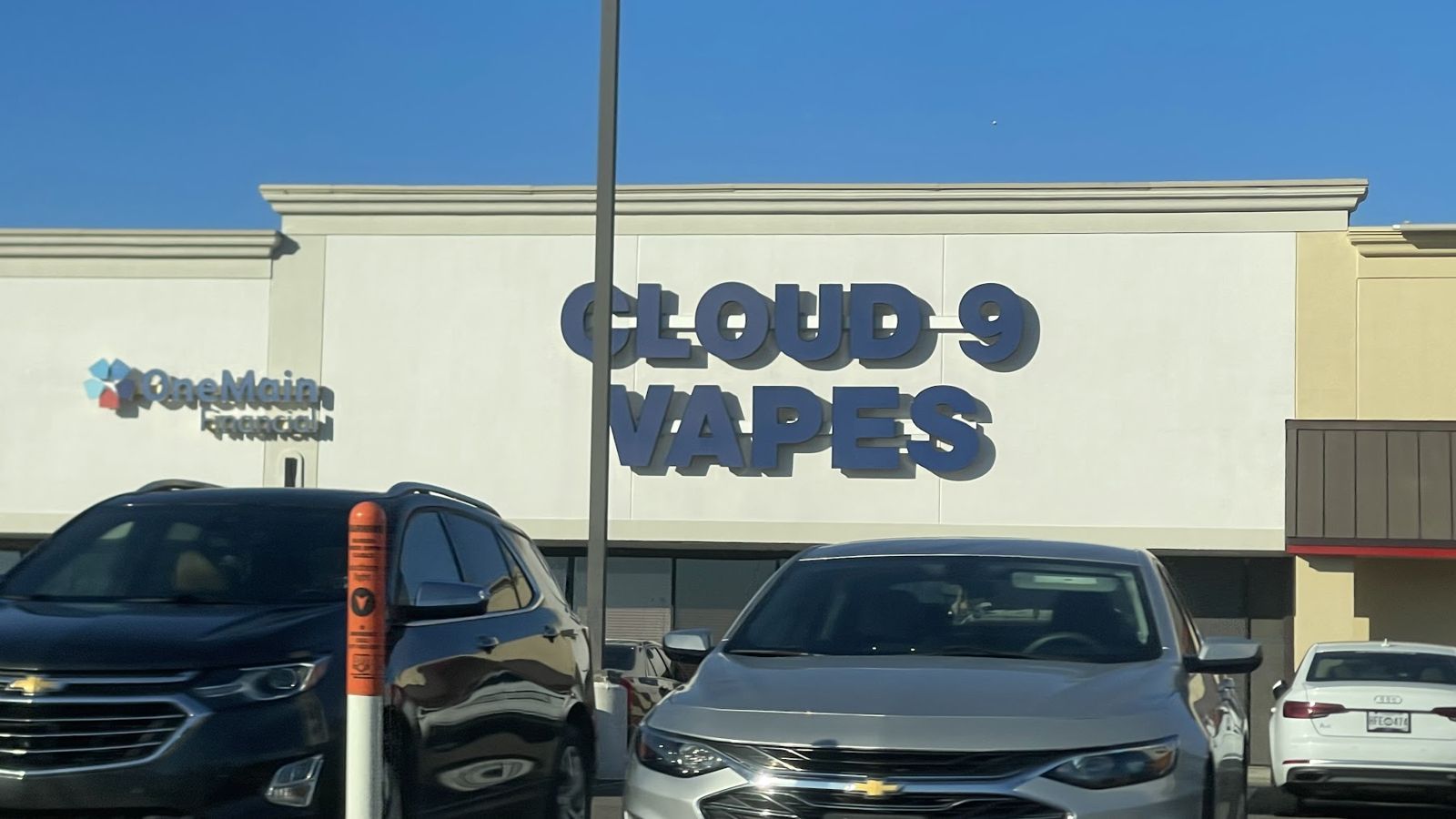 Cloud 9 Vapes D'Iberville storefront, open 24 hours Cloud 9 Vapes storefront on Sangani Blvd in D'Iberville, MS, near Biloxi